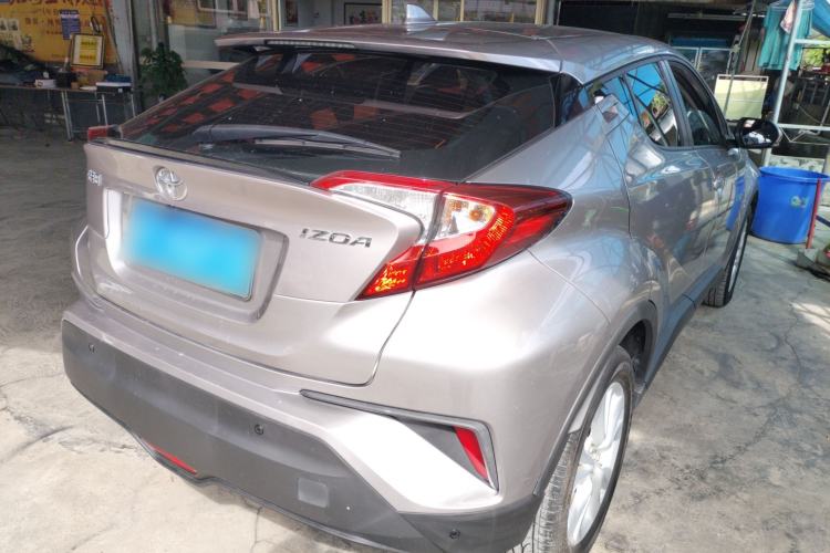 Used Toyota IZOA 2022 2.0L Yixing Version Rear Right 45 Deg