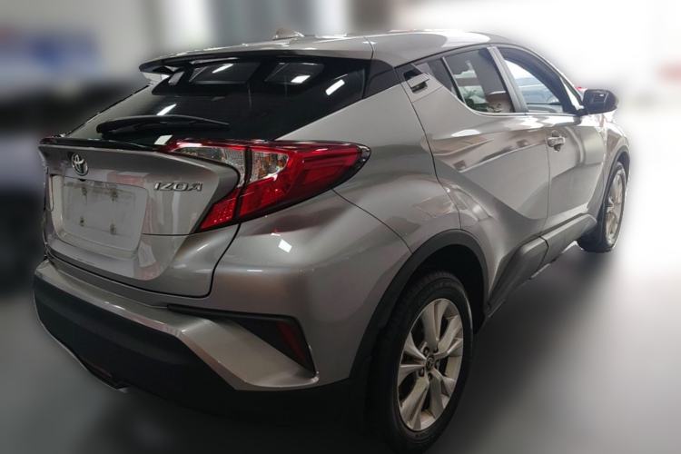 Used Toyota IZOA 2022 2.0L Yixing Version Rear Right 45 Deg
