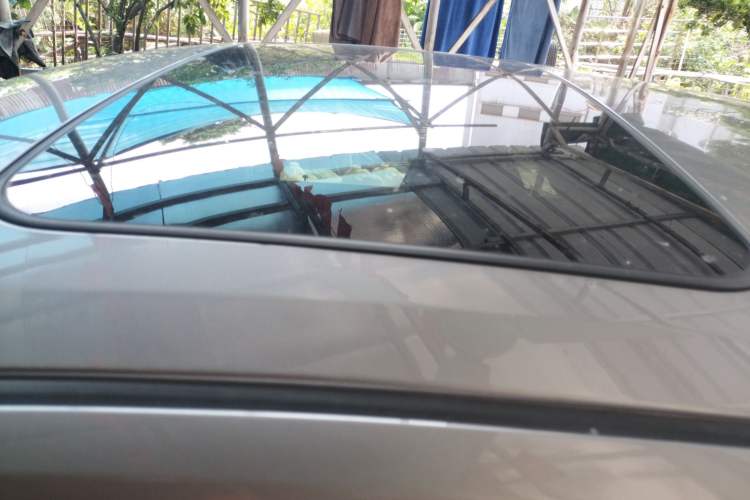 Used Toyota IZOA 2022 2.0L Yixing Version Roof