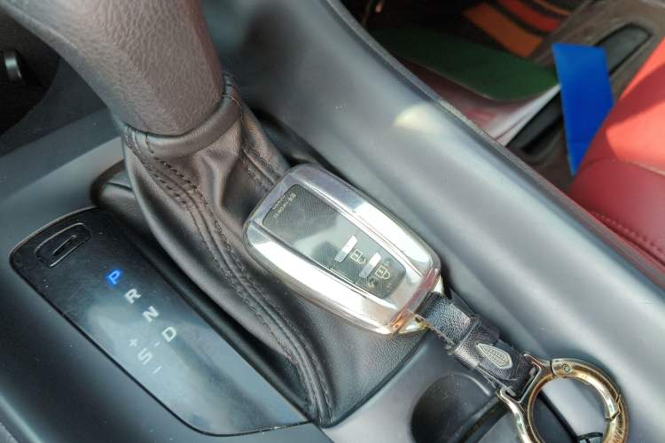 Used Toyota IZOA 2022 Dual-Motor 2.0L Yi Xing Edition Vehicle Key