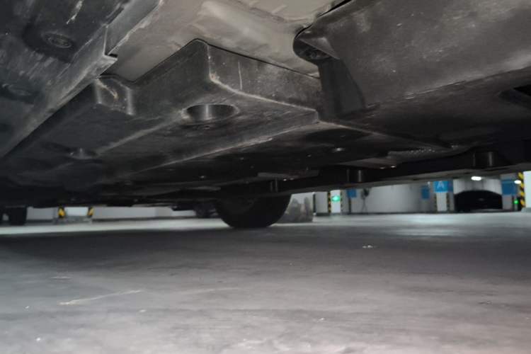 Used Toyota IZOA 2022 2.0L Yixiang CARE Edition Chassis Rear Left