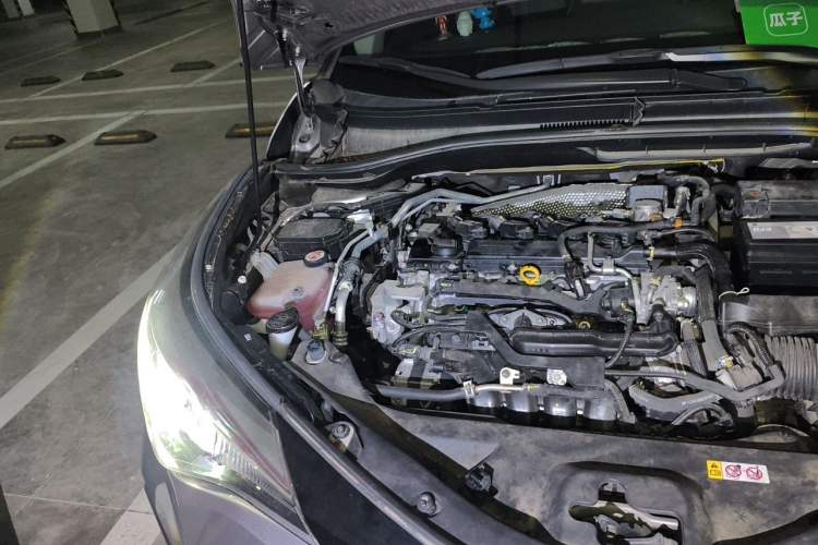 Used Toyota IZOA 2022 2.0L Yixiang CARE Edition Engine Bay Right