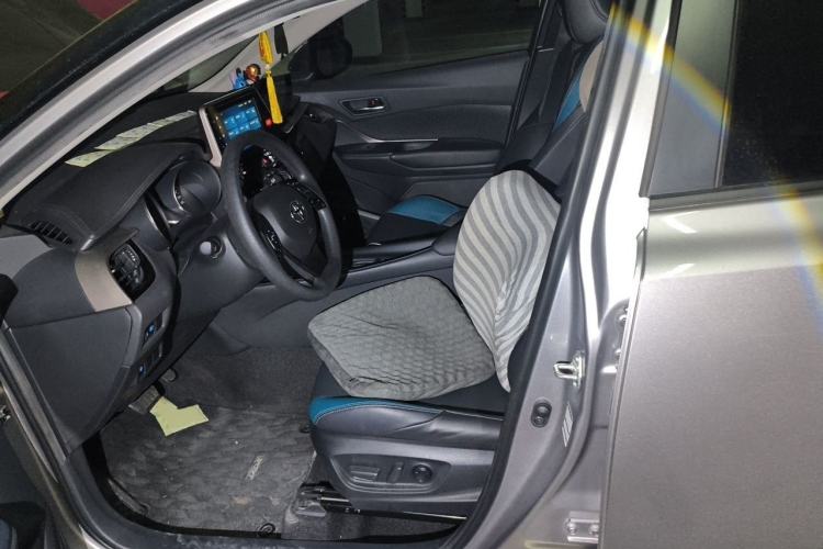 Used Toyota IZOA 2022 2.0L Yixiang CARE Edition Left Front Seat