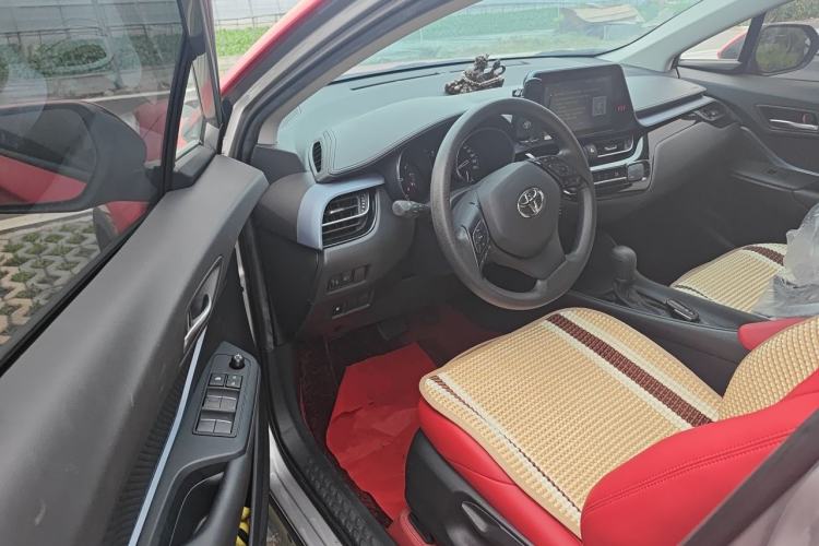 Used Toyota IZOA 2022 2.0L Yixing Version Driver Seat