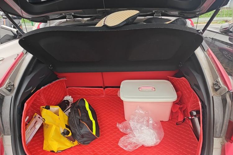Used Toyota IZOA 2022 2.0L Yixing Version Trunk
