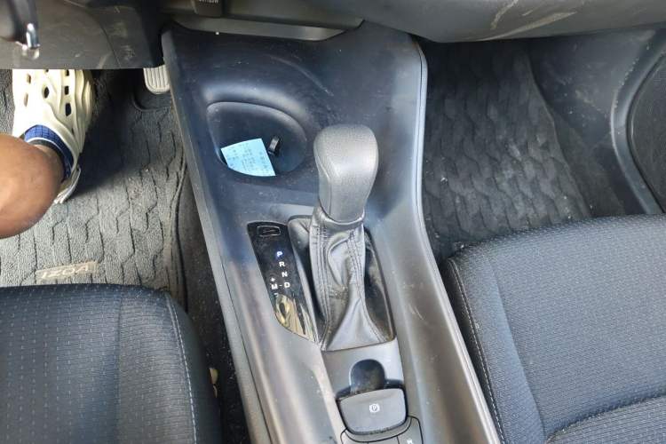 Used Toyota IZOA 2022 2.0L Yixing Version Gear Lever