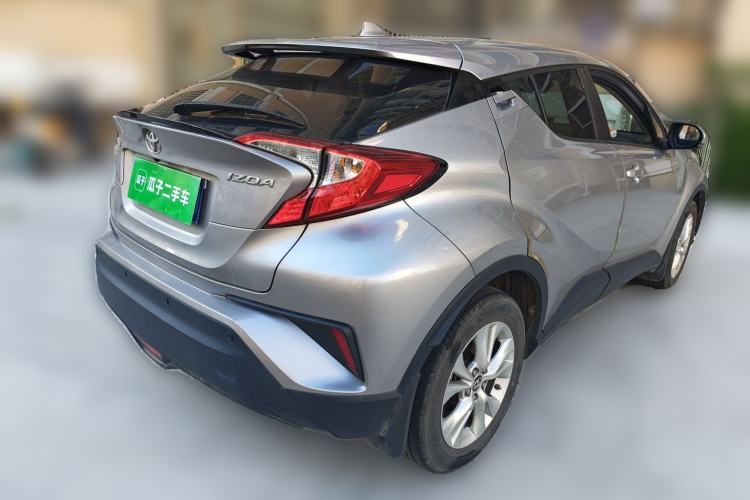 Used Toyota IZOA 2022 2.0L Yixing Version Rear Right 45 Deg