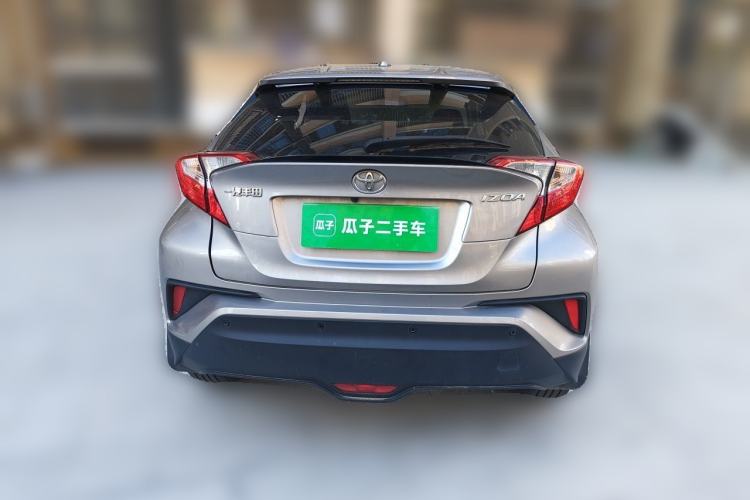 Used Toyota IZOA 2022 2.0L Yixing Version Rear