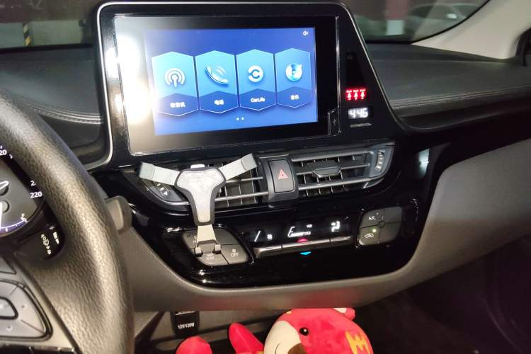 Used Toyota IZOA 2022 2.0L Yixing Version Audio And AC Panel