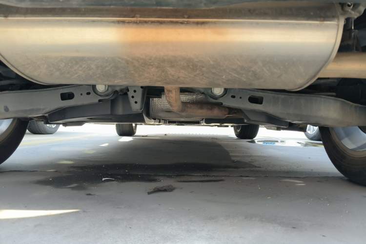 Used Toyota IZOA 2022 2.0L Yixing Version Chassis Rear