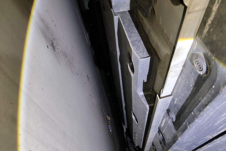 Used Toyota IZOA 2022 2.0L Yixing Version Chassis Rear Right