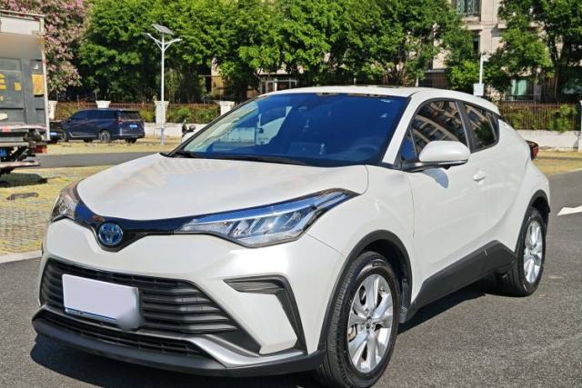 Used Toyota IZOA 2022 Dual-Motor 2.0L Yi Xing Edition