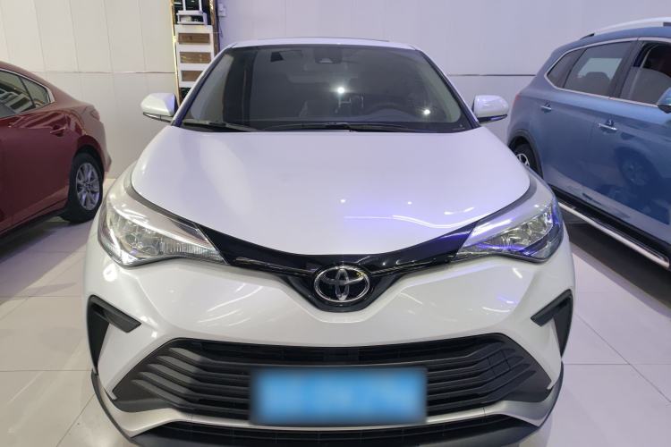 Used Toyota IZOA 2022 2.0L Yixing Version Exterior 1