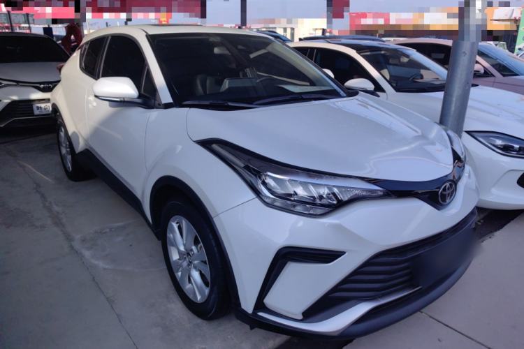 Used Toyota IZOA 2022 2.0L Yixing Version Exterior 1
