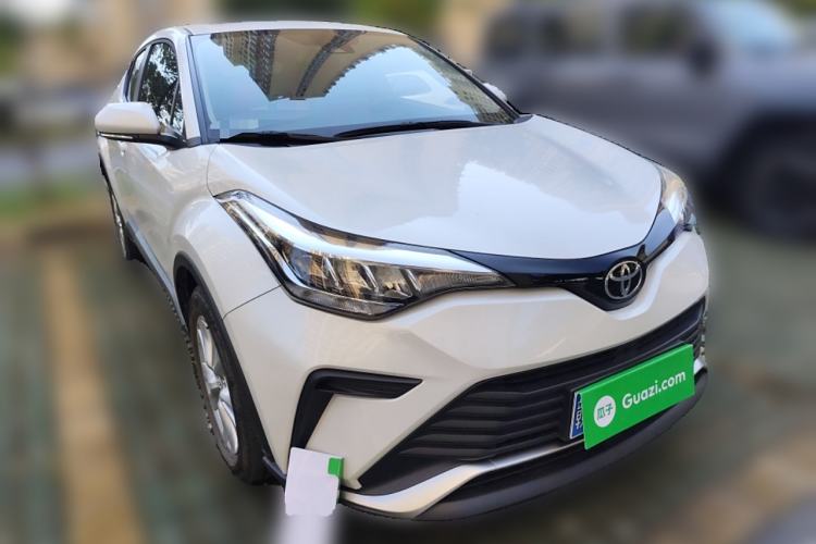 Used Toyota IZOA 2022 2.0L Yixing Version Exterior 2