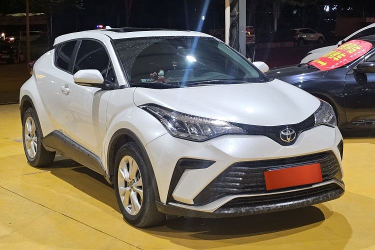 Used Toyota IZOA 2022 2.0L Yixing Version Exterior 3