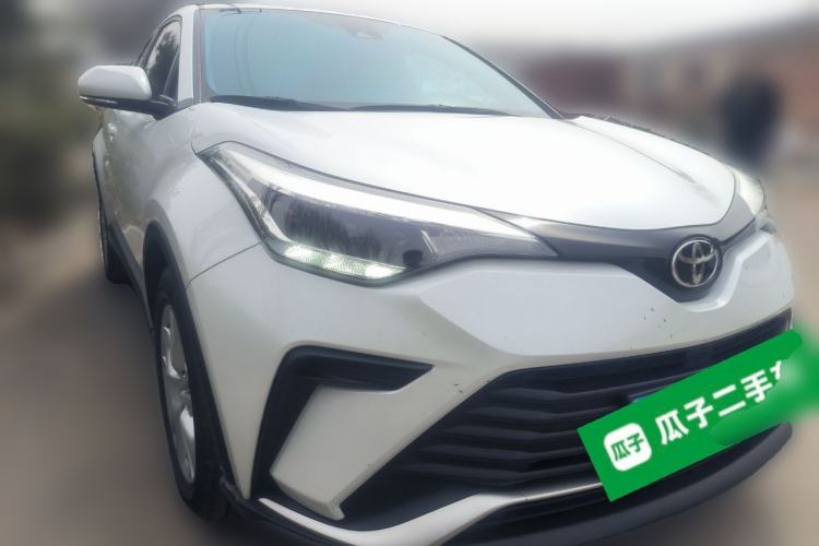 Used Toyota IZOA 2022 2.0L Yixing Version Front Right 45 Deg