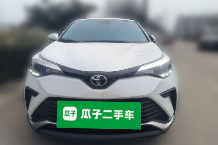 Used Toyota IZOA 2022 2.0L Yixing Version Front