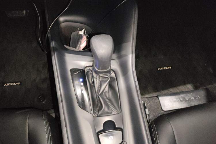 Used Toyota IZOA 2022 2.0L Yixing Version Gear Lever