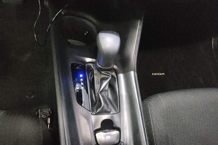 Used Toyota IZOA 2022 2.0L Yixing Version Gear Lever