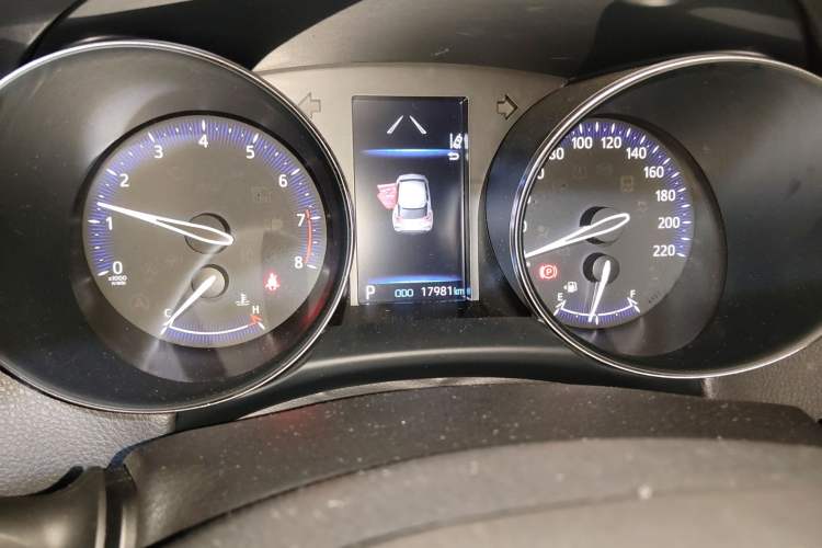 Used Toyota IZOA 2022 2.0L Yixing Version Instrument Cluster