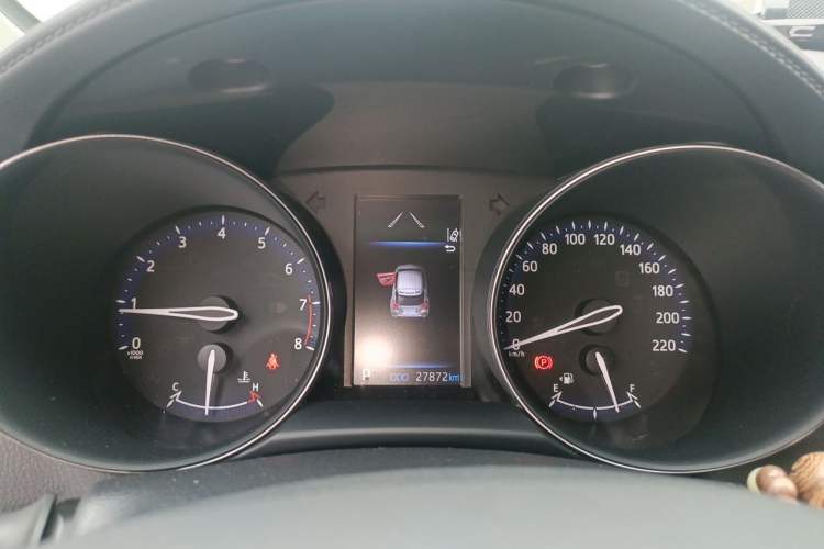 Used Toyota IZOA 2022 2.0L SPORT Edition Instrument Cluster