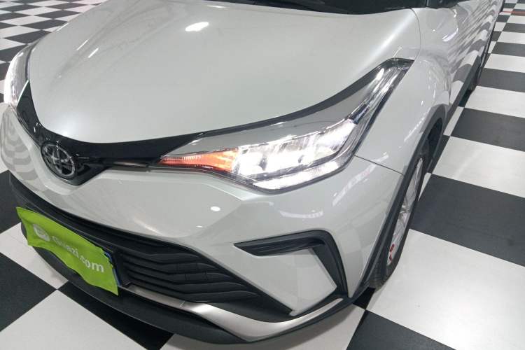 Used Toyota IZOA 2022 2.0L Yixing Version Left Front Headlight
