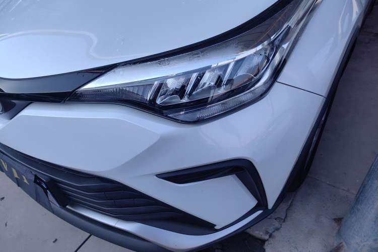 Used Toyota IZOA 2022 2.0L Yixing Version Left Front Headlight