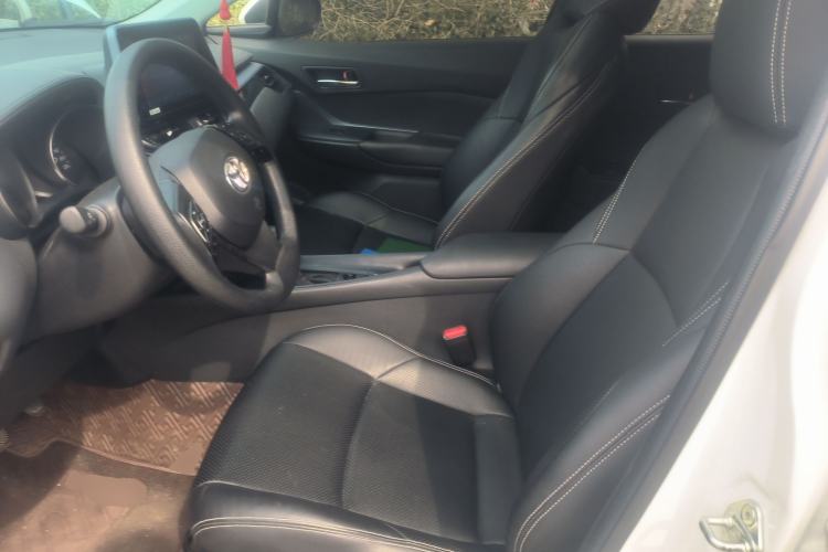 Used Toyota IZOA 2022 2.0L Yixing Version Left Front Seat