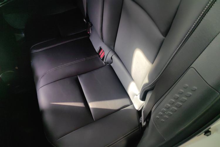Used Toyota IZOA 2022 2.0L Yixing Version Left Rear Seat