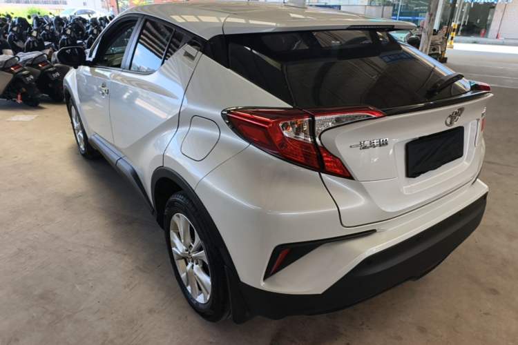 Used Toyota IZOA 2022 2.0L Yixing Version Rear Left 45 Deg
