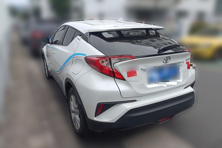 Used Toyota IZOA 2022 2.0L SPORT Edition Rear Left 45 Deg