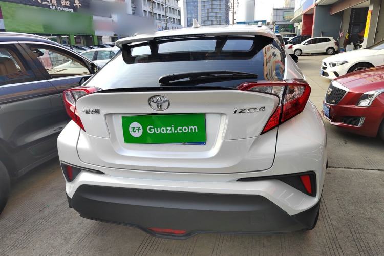 Used Toyota IZOA 2022 2.0L Yixing Version Rear