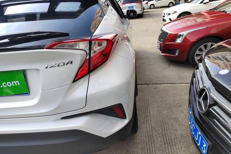 Used Toyota IZOA 2022 2.0L Yixing Version Right Rear Taillight