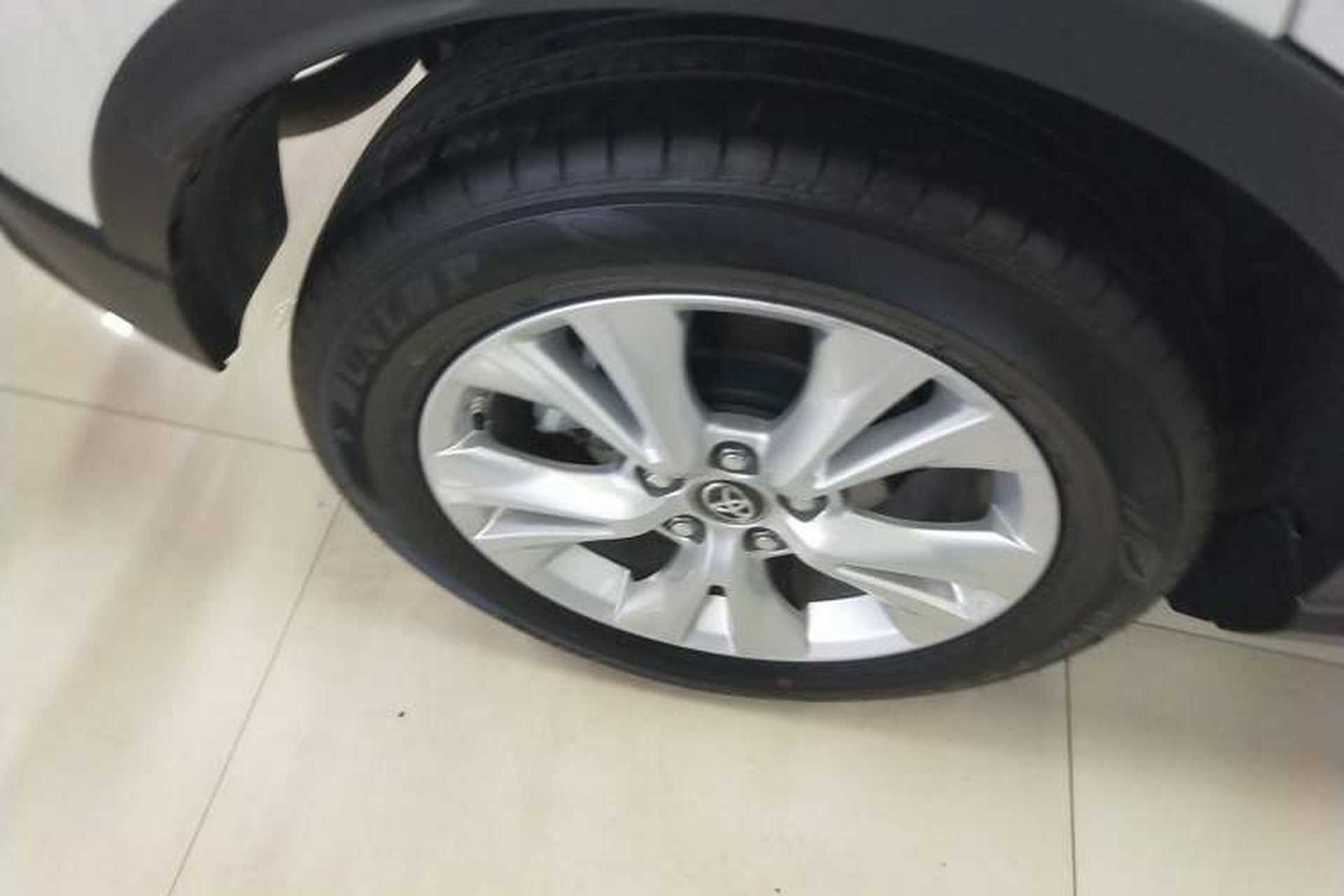 Used Toyota IZOA 2022 2.0L Yixing Version Right Rear Wheel Hub