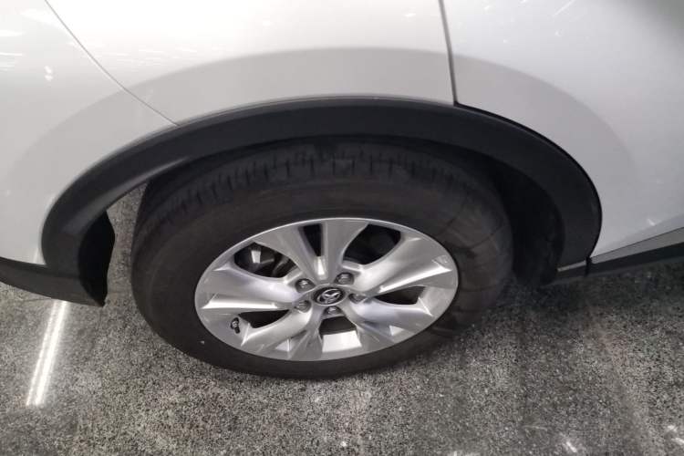 Used Toyota IZOA 2022 2.0L Yixing Version Right Rear Wheel Hub