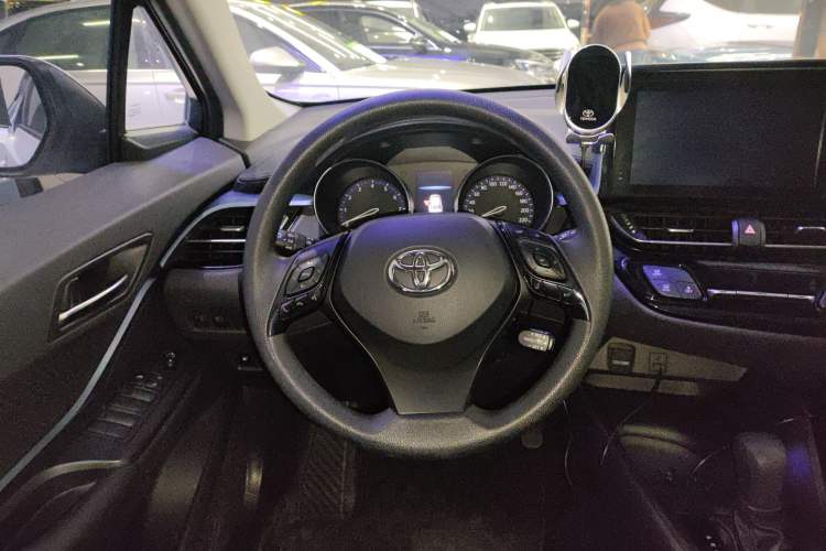 Used Toyota IZOA 2022 2.0L Yixing Version Steering Wheel