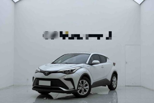 Used Toyota IZOA 2023 Dual-Motor 2.0L Yixiang Edition