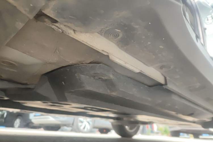Used Toyota IZOA 2023 2.0L Enjoy Edition Chassis Front Left