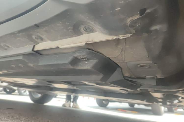 Used Toyota IZOA 2023 2.0L Enjoy Edition Chassis Front Right