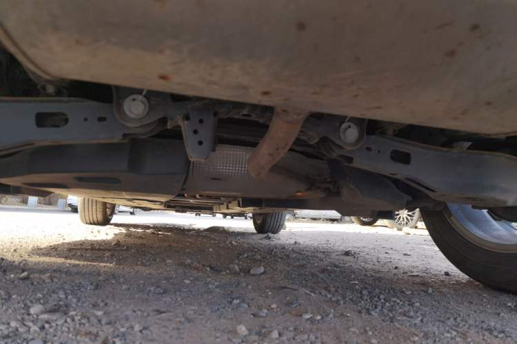 Used Toyota IZOA 2023 2.0L 20th Anniversary Platinum Edition Chassis Rear