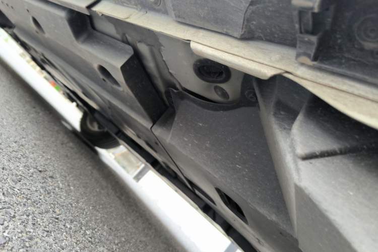 Used Toyota IZOA 2023 2.0L YiXiang CARE Edition Chassis Rear Left
