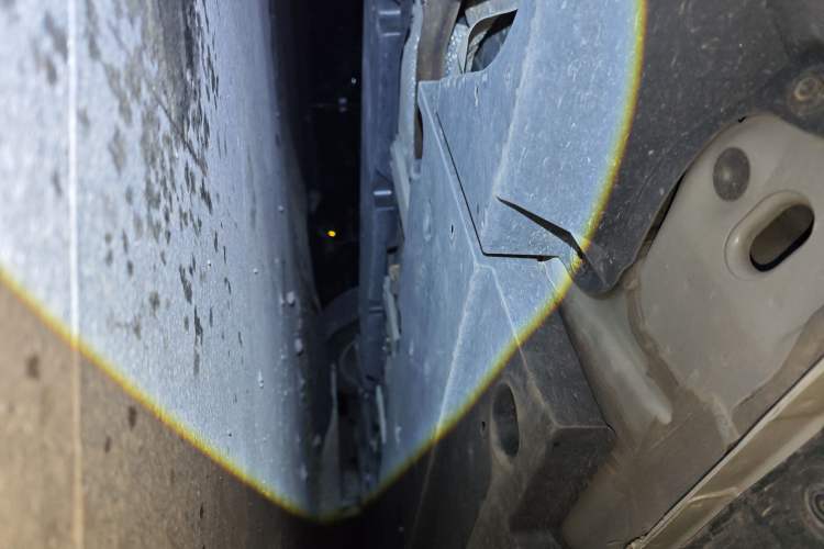 Used Toyota IZOA 2023 2.0L Yixing Version Chassis Rear Right
