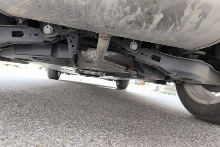 Used Toyota IZOA 2023 2.0L YiXiang CARE Edition Chassis Rear