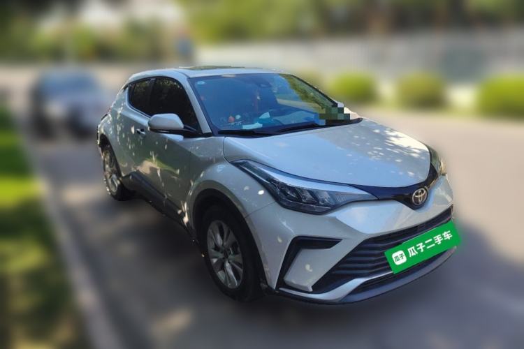 Used Toyota IZOA 2023 2.0L Enjoy Edition Front Right 45 Deg
