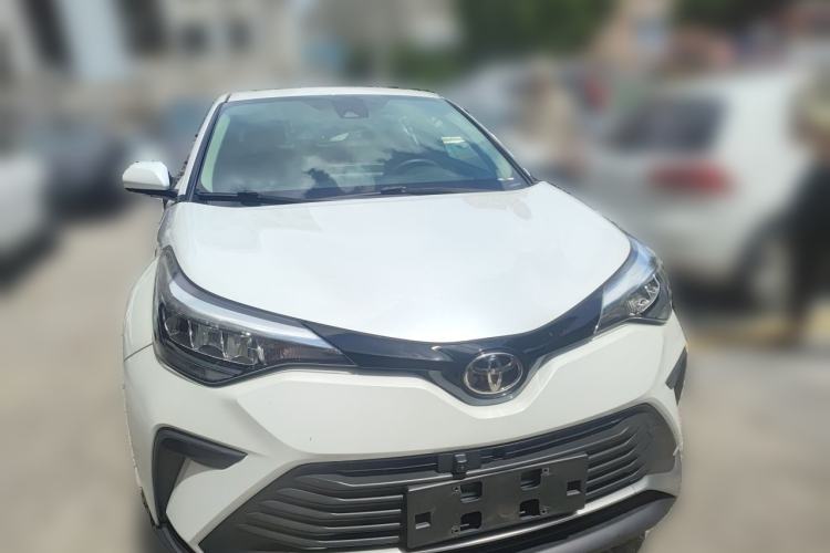 Used Toyota IZOA 2023 2.0L Enjoy Edition Front