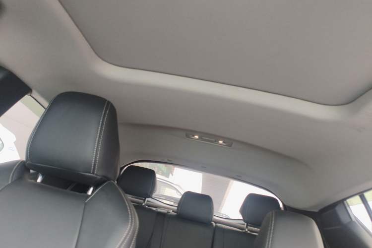 Used Toyota IZOA 2023 2.0L Yixing Version Headliner