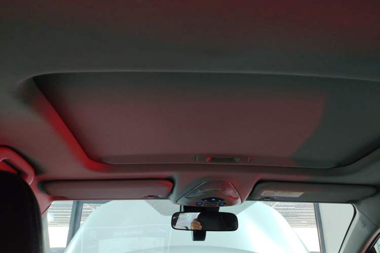 Used Toyota IZOA 2023 2.0L Yixing Version Headliner