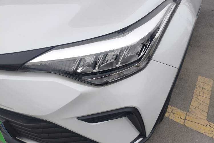 Used Toyota IZOA 2023 2.0L Yixing Version Left Front Headlight
