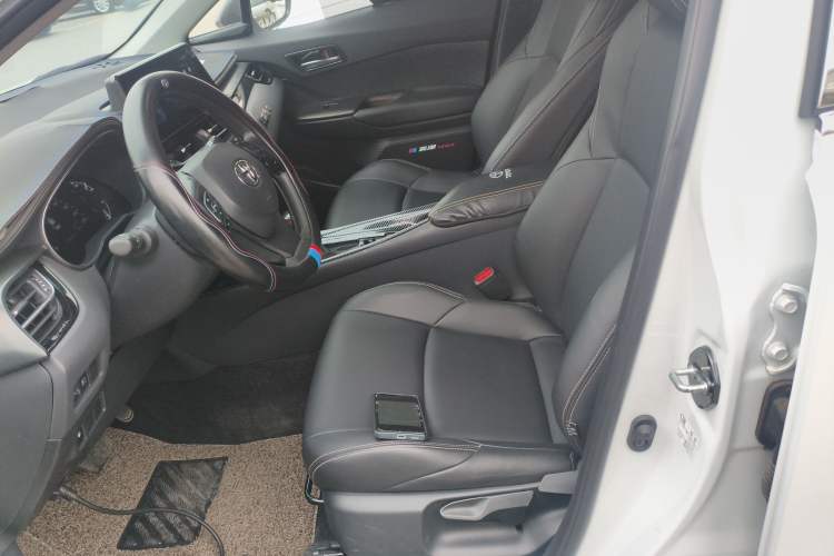 Used Toyota IZOA 2023 2.0L Yixing Version Left Front Seat
